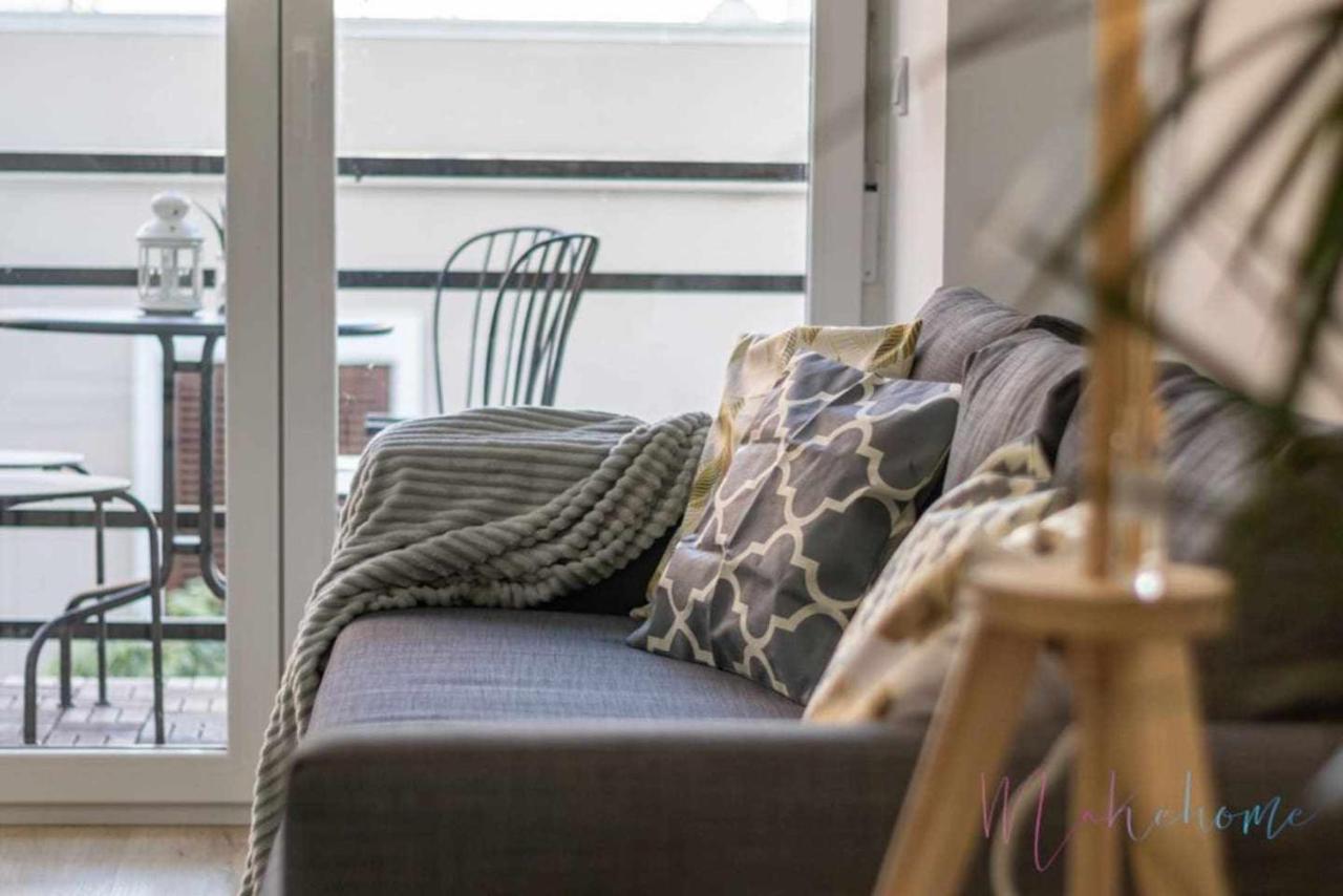 2 En Estadio Del Sevilla, 3 Y Metro Apartamento Sevilla