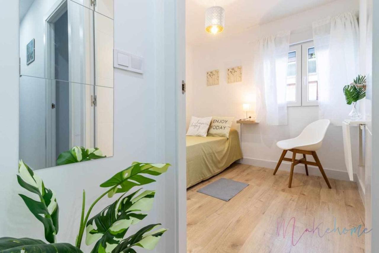 Apartamento 2 En Estadio Del Sevilla, 3 Y Metro