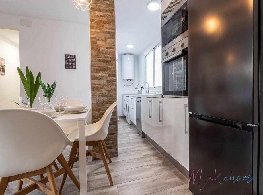 1 Apartamento En Estadio Sevilla 6 Plazas 3 Hab Y Metro Apartment Seville