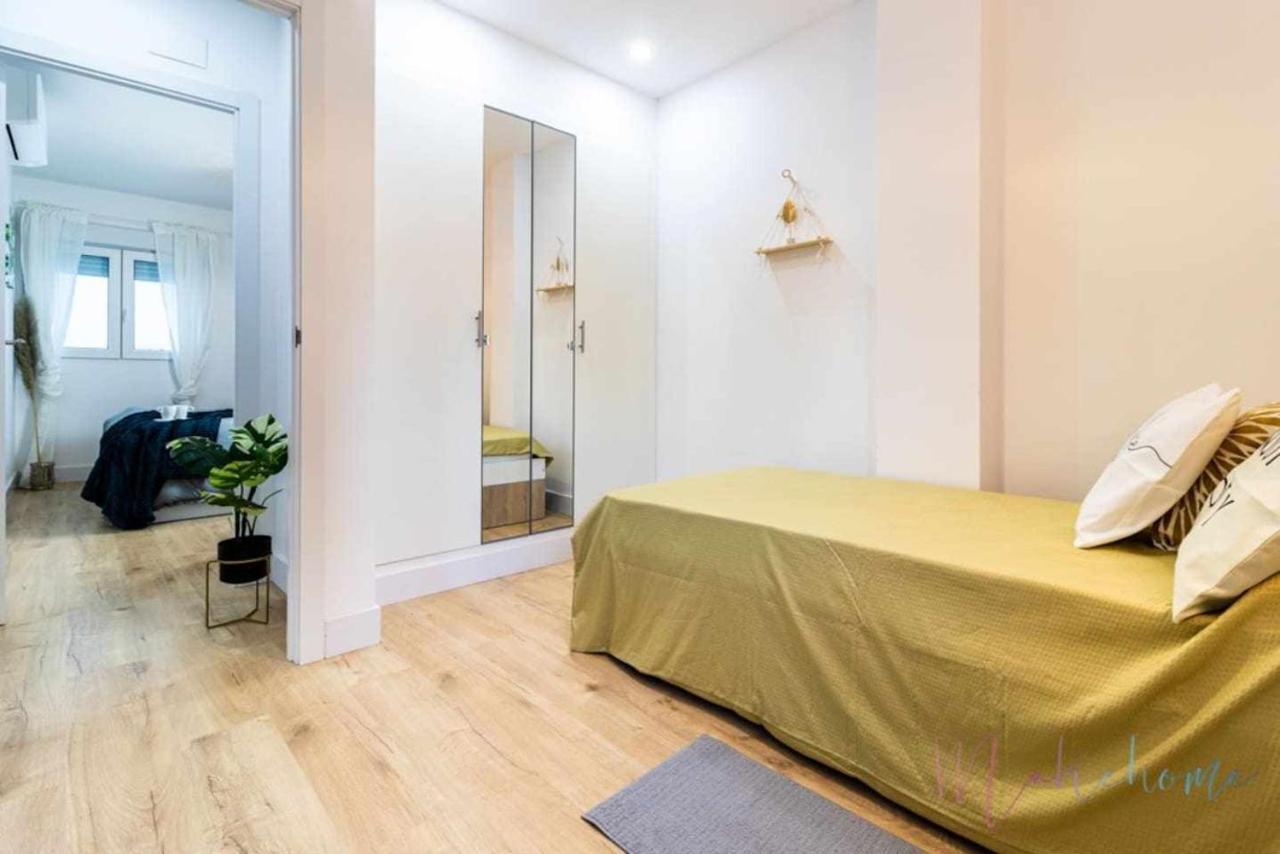 Apartamento 2 En Estadio Del Sevilla, 3 Y Metro Sevilla