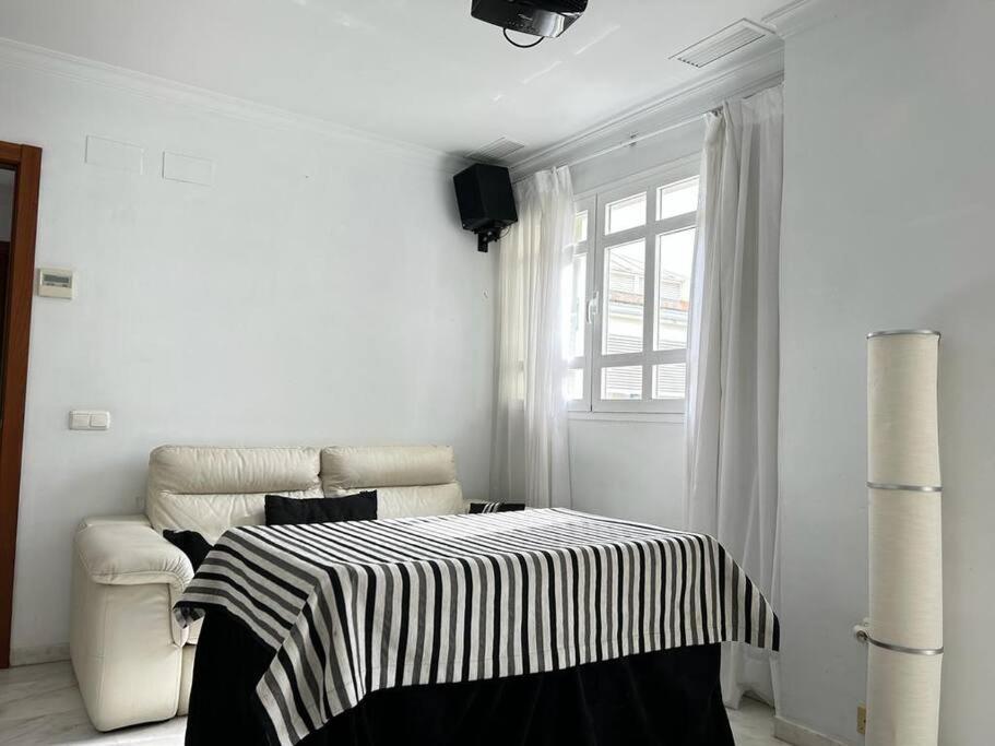 Apartment Hispalis Atico Santa Cruz Seville