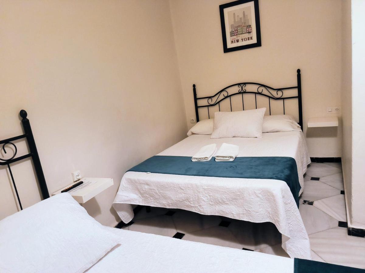 Perez Montilla Guest house 2*