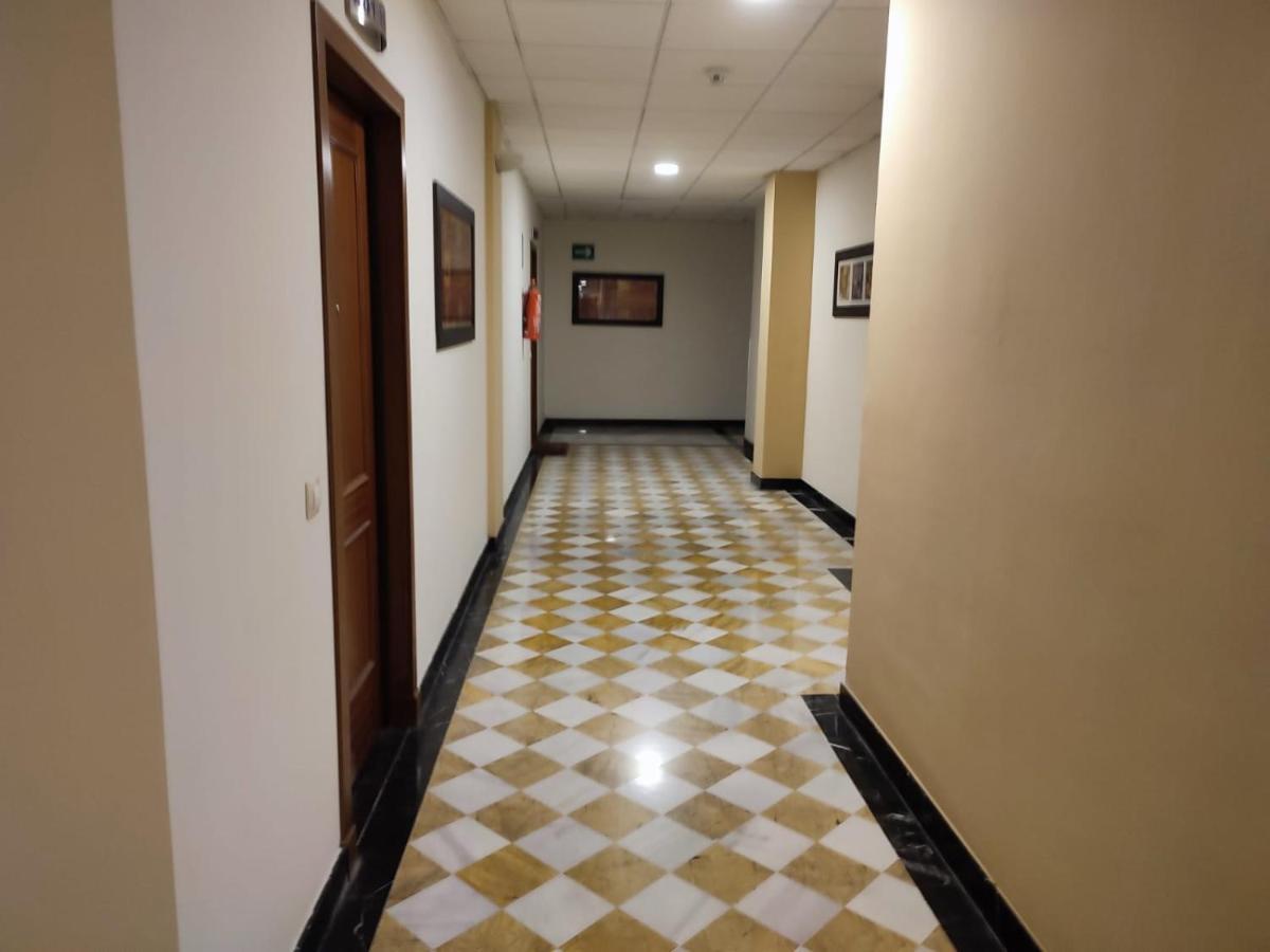 Fibes Lux Este. Apartment Seville