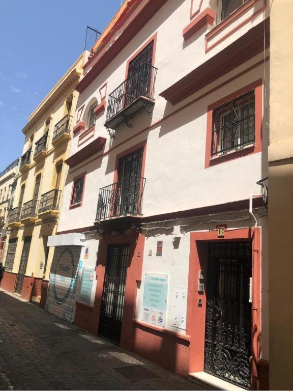Rentalsevilla Nepal * Seville