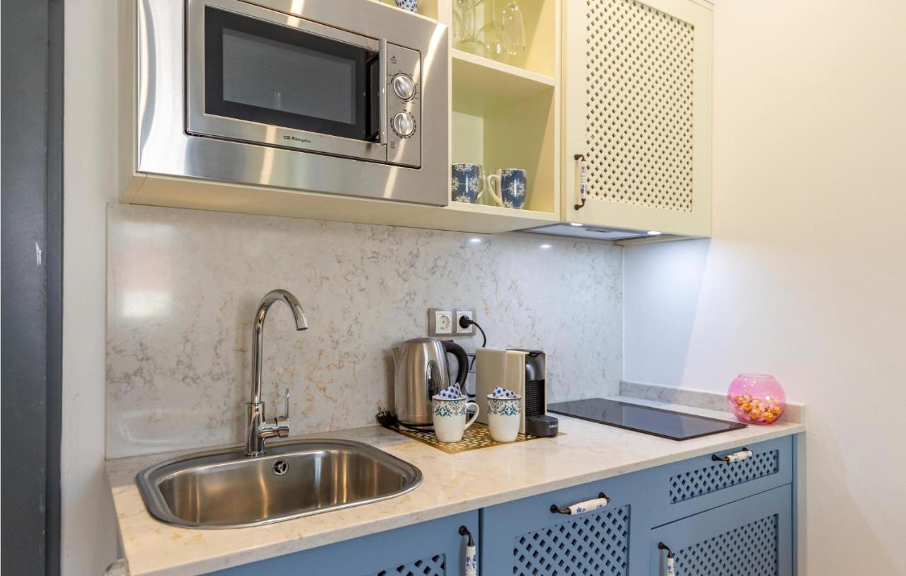 Lovely In With Kitchen Sevilla