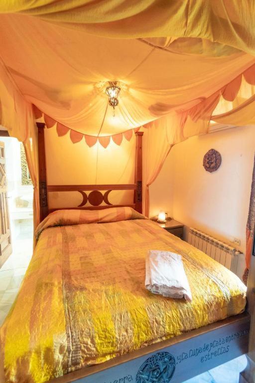 Rentalsevilla Nepal Apartment Seville