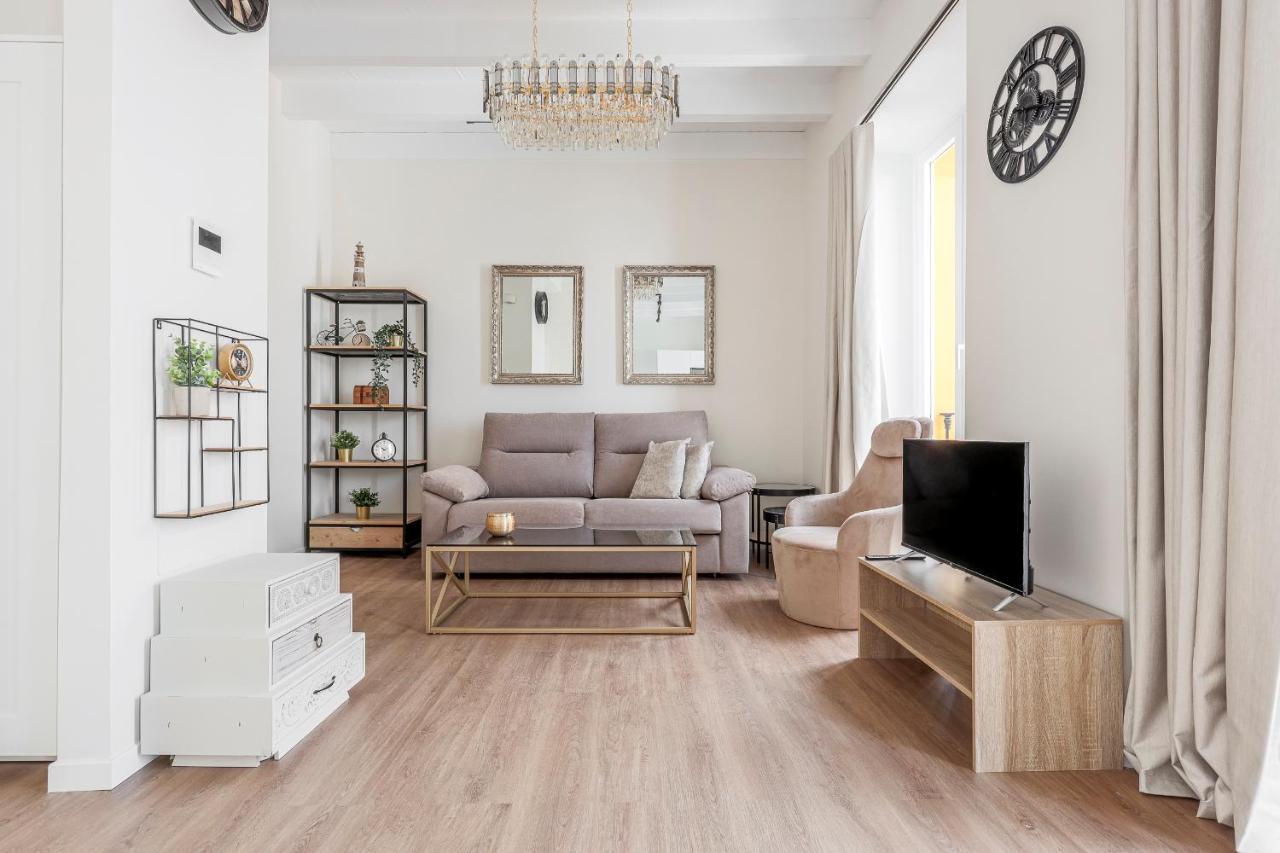 Apartment La Joya De Santa Cruz Calle Virgenes 21 Seville