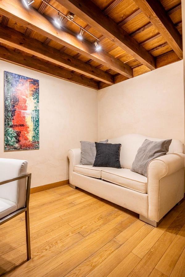 Abbey Apartamento *