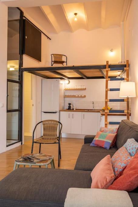 Precioso Nuevo En Centro 4pax Apartment *