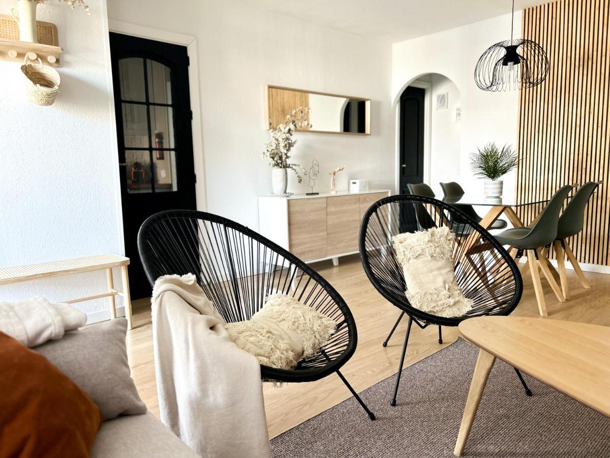 Brisas Apartment *