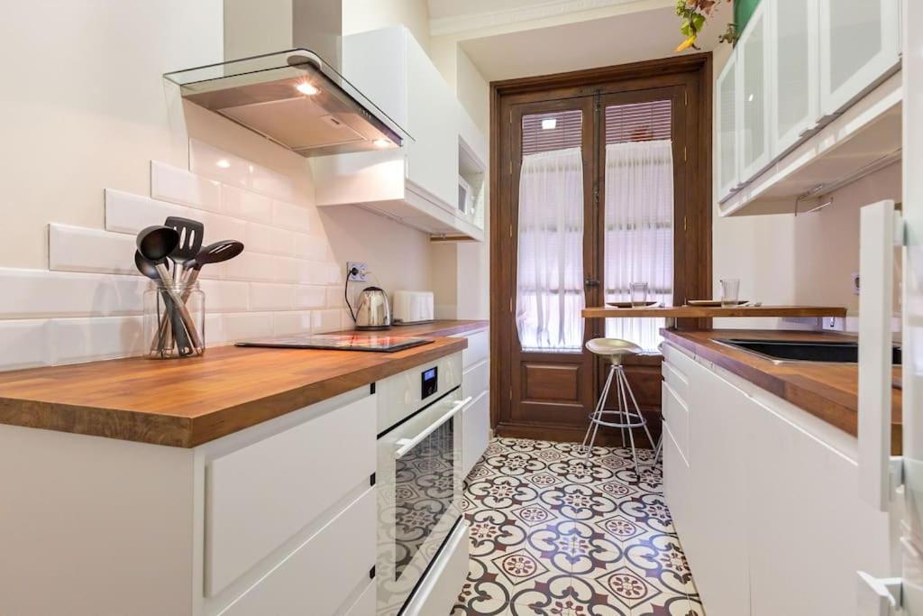 Quevedo Center By Valcambre Apartment Seville