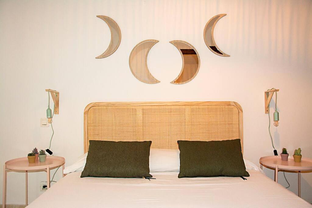 Calle Feria Apartment