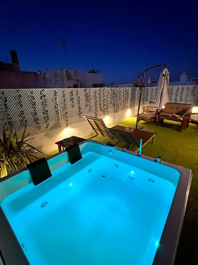 Downtown Duplex With Jacuzzi & Private Terrace