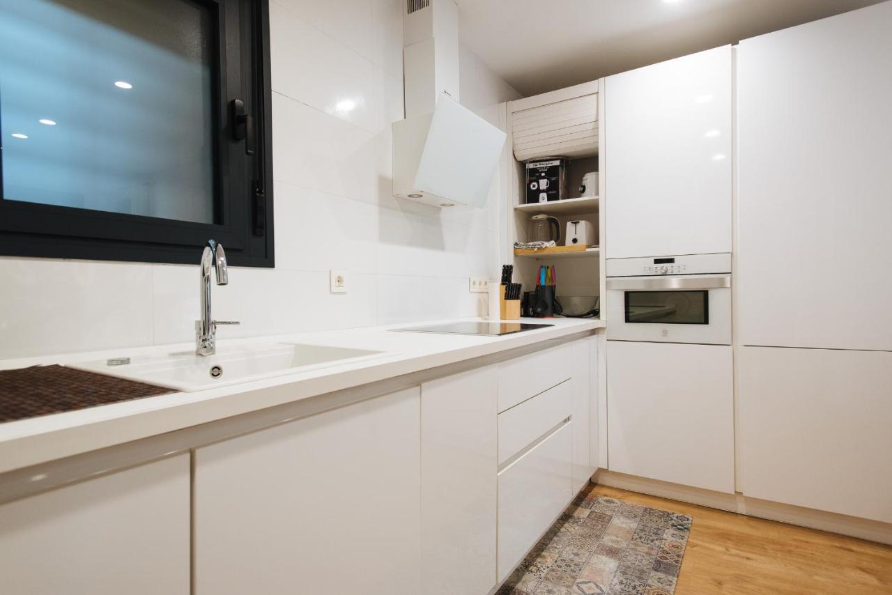 Apartamento Estelar Con Piscina Y Garaje Nervion Apartment *
