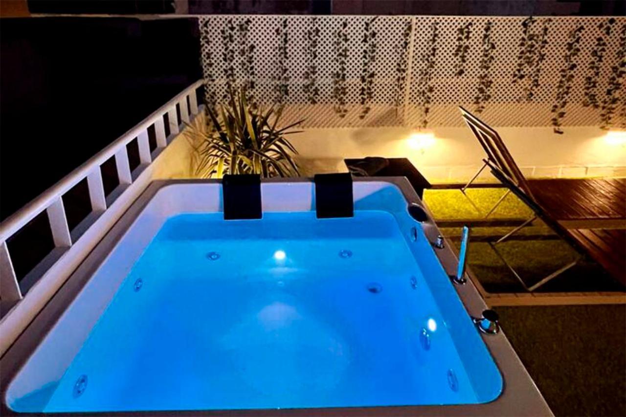 Apartment Downtown Duplex With Jacuzzi & Private Terrace Seville