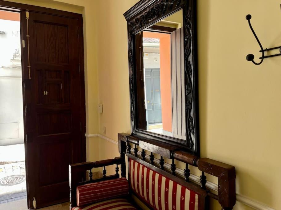 Atico Joaquin Costa 15 Alameda De Hercules Apartment