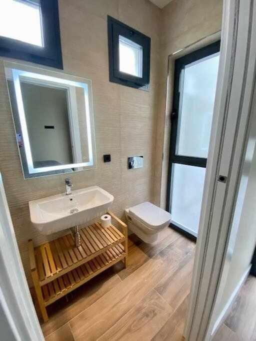 Apartment Deluxe Twobedroom Downtown