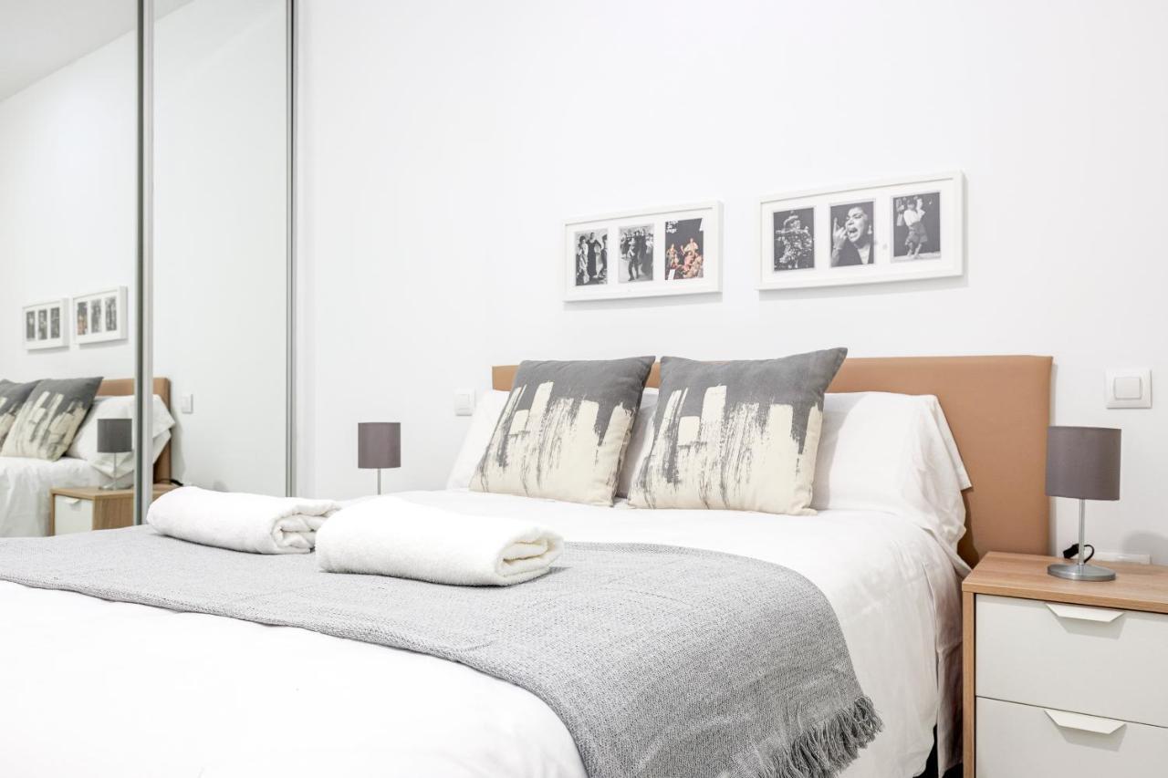 Apartment Ruiz Gijon Elegante Y Moderno En La Mas Autentica Seville
