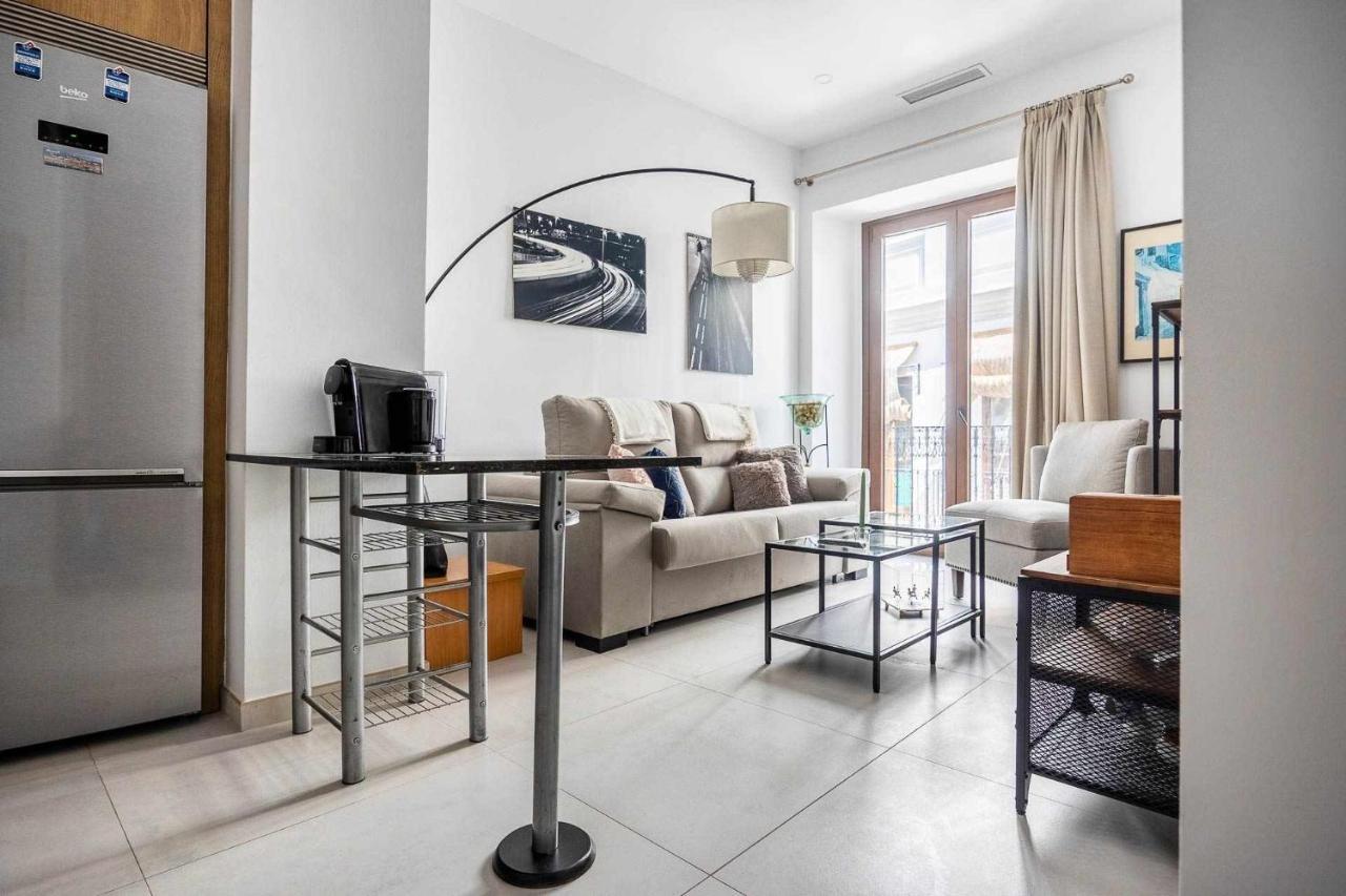 Comfy Away - Exclusivo Mercado De Triana Con Balcon Apartamento *