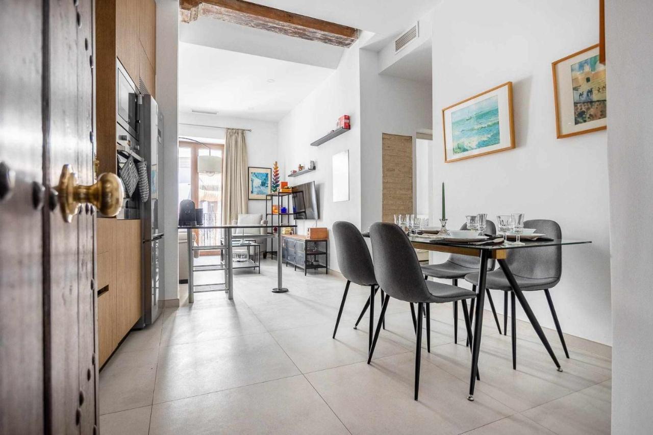 Comfy Away - Exclusivo Mercado De Triana Con Balcon Apartamento Sevilla