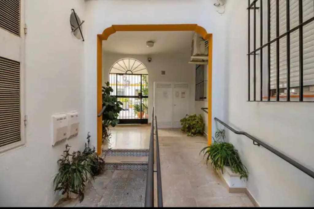Boteros Wabi Apartment Seville