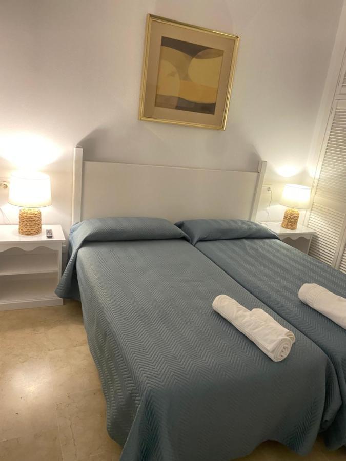 Alameda Center Apartment *
