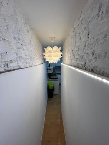 Airbhouse Private &