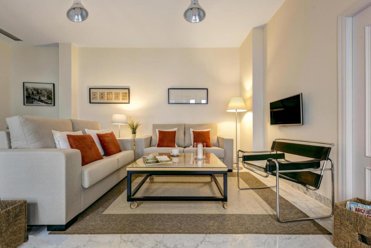 Apartment Genteel Tomas De Ibarra Seville