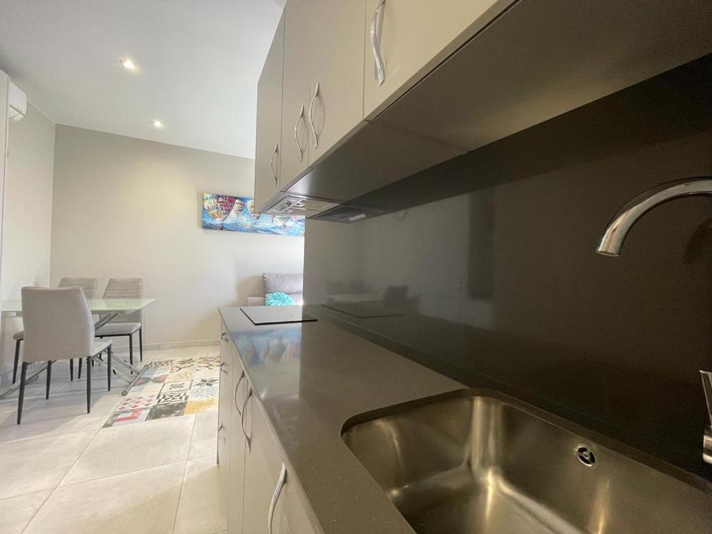 Eva Recommends Soho Alameda Apartment *