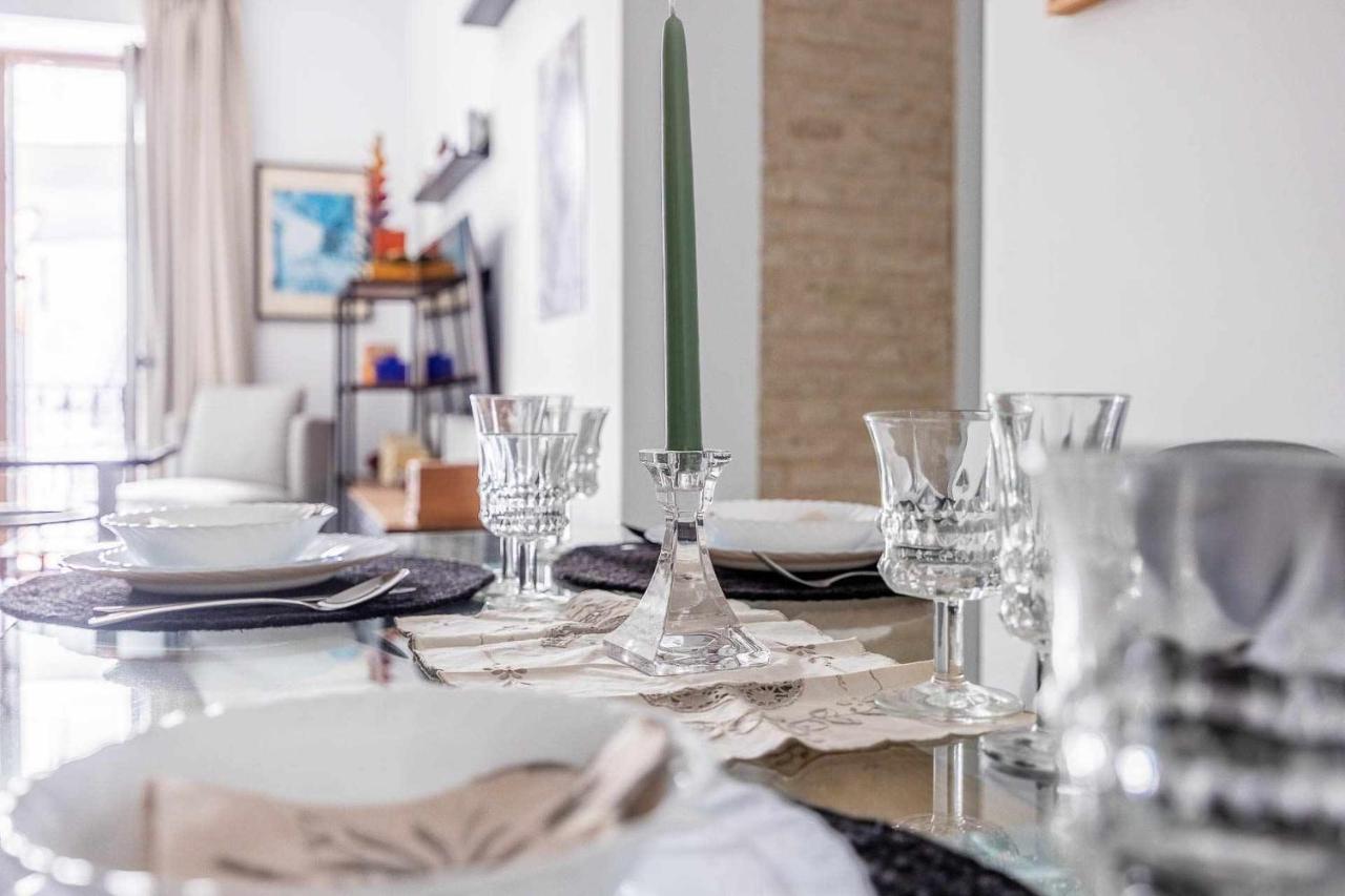 Apartamento Comfy Away - Exclusivo Mercado De Triana Con Balcon *