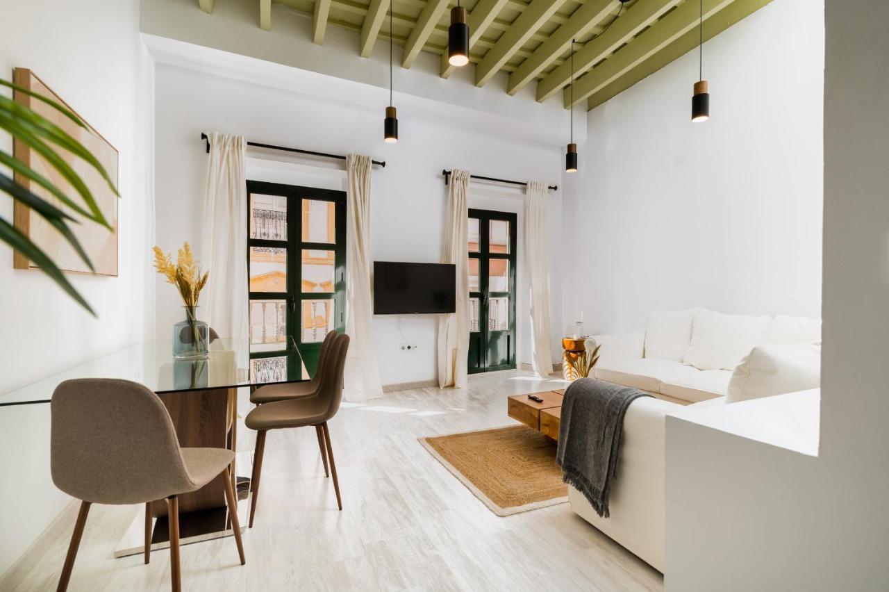 Duplex With Terrace- 2bd 2bth- Arenal Apartamento Sevilla