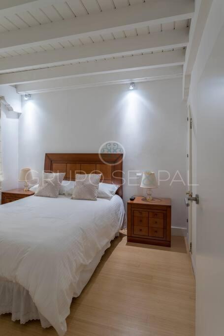 Holiday home Ad10 Full House Near Cathedral By Antonia Diaz Street