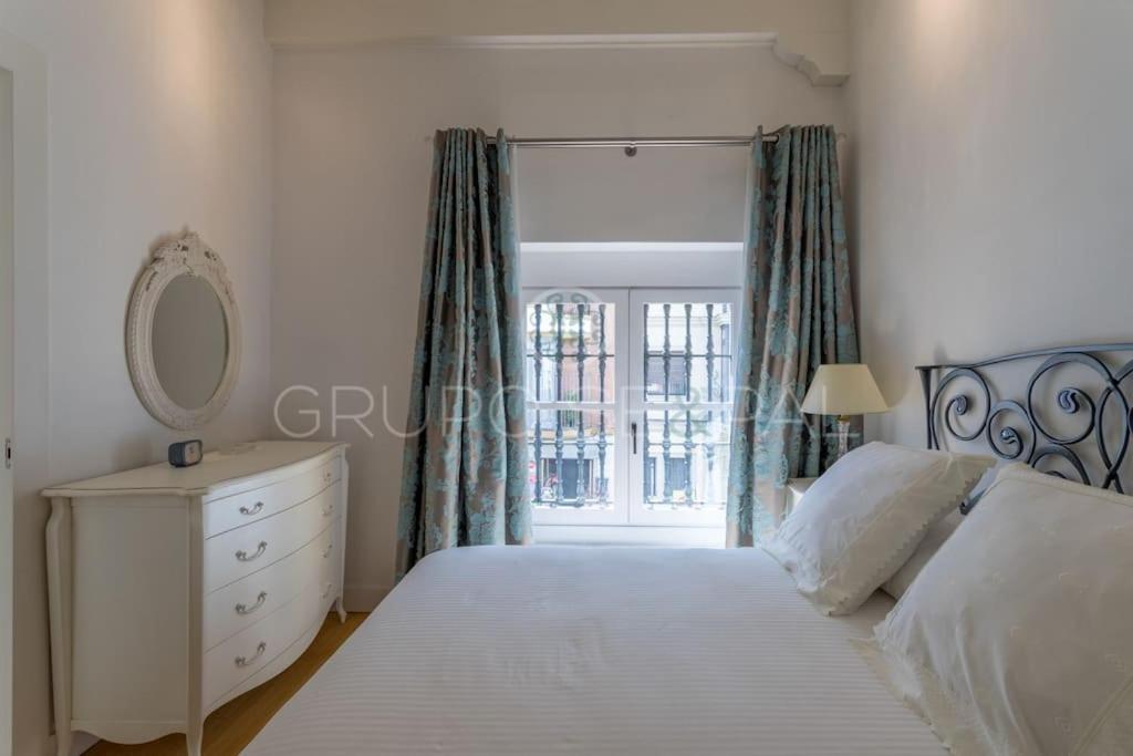 Holiday home Ad10 Full House Near Cathedral By Antonia Diaz Street