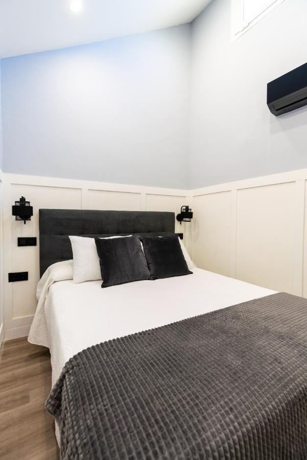 Atico Con Terraza San Juan De La Palma Apartamento Sevilla