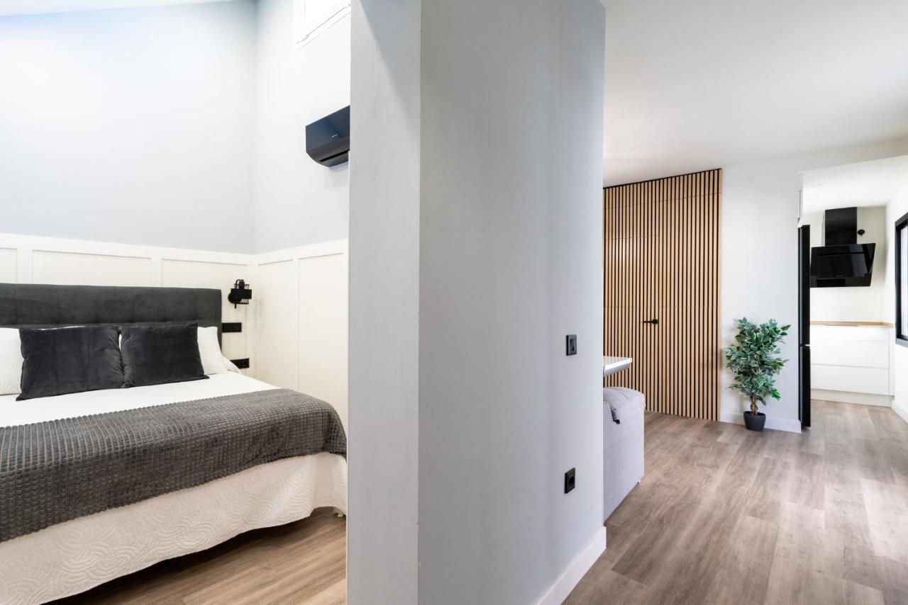 Apartamento Atico Con Terraza San Juan De La Palma Sevilla