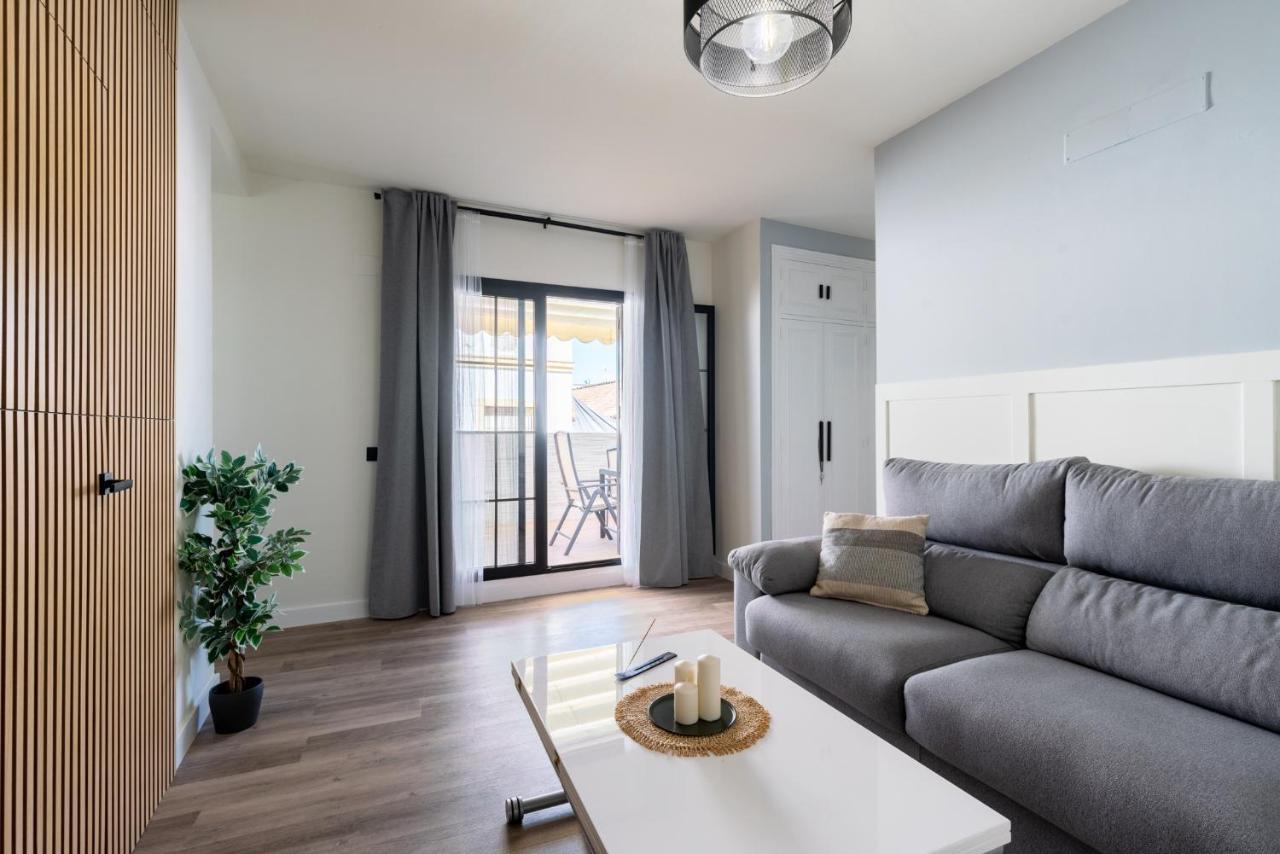 Atico Con Terraza San Juan De La Palma Sevilla