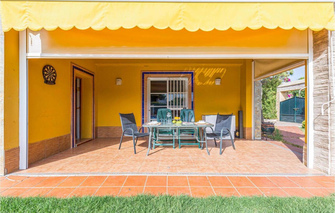 Beautiful In With 3 Bedrooms, Wifi And Swimming Pool *