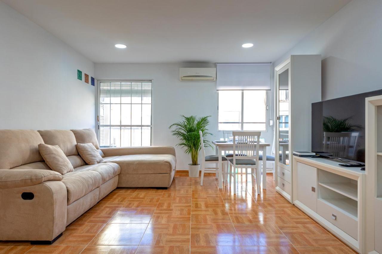 Charming 2 Bedroom At Triana Center By Oui * Seville