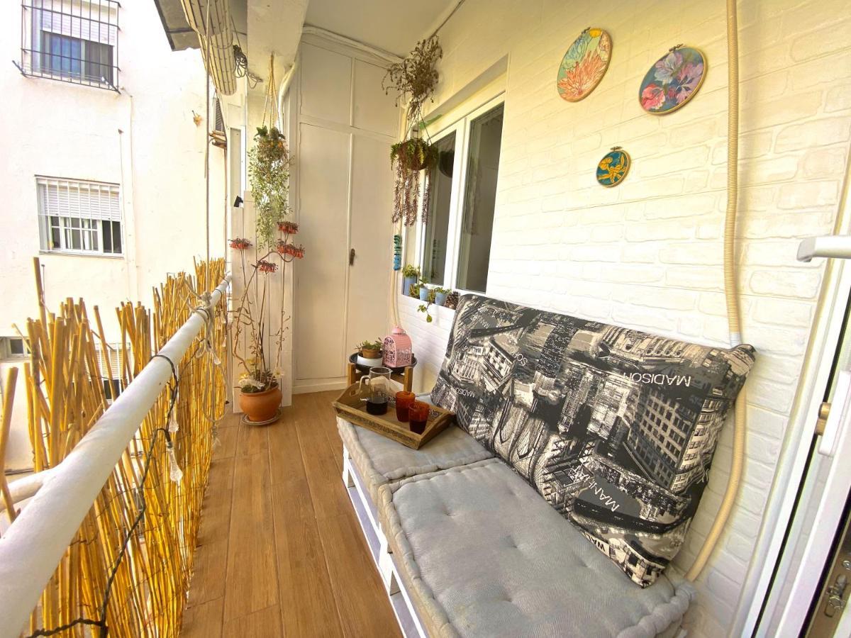 Apartamento Junto Al Casco Antiguo Con Terraza