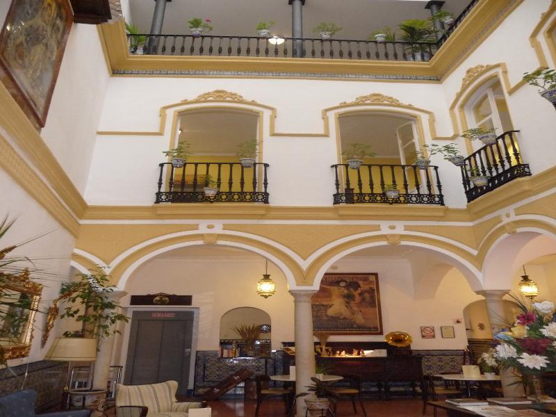 Abanico Casa Palacio Hotel Seville