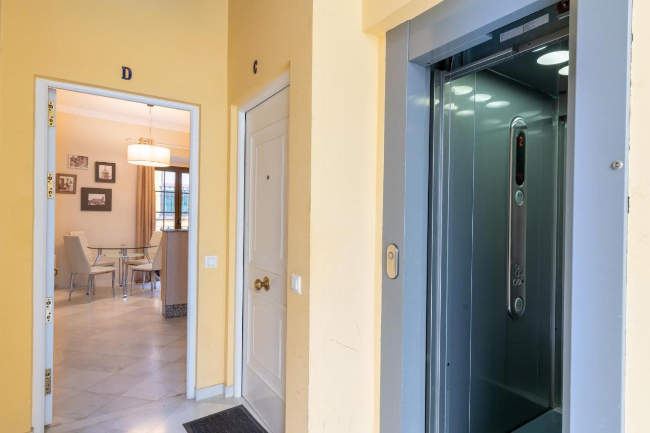 Precioso Y Moderno Apartamento En Centro De * Sevilla