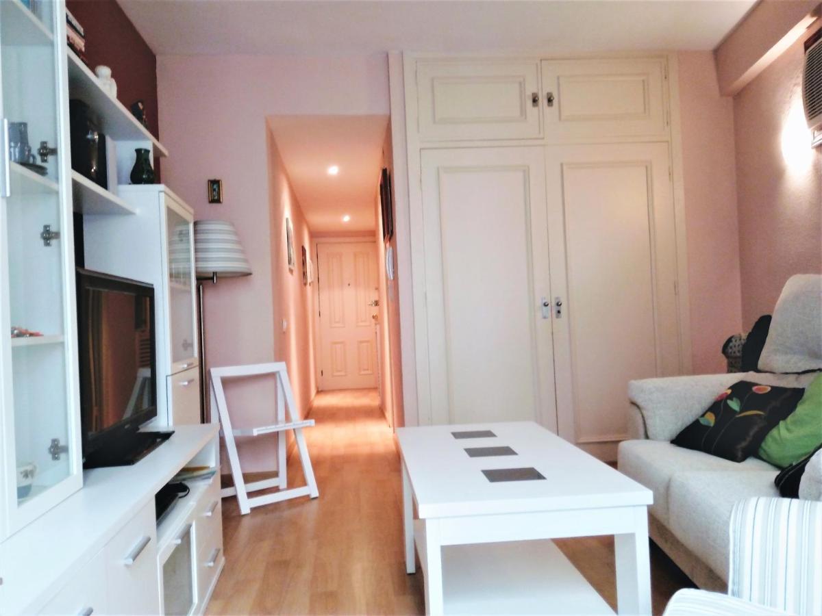 ¡en Frente De La Giralda-catedral! Apartamento *