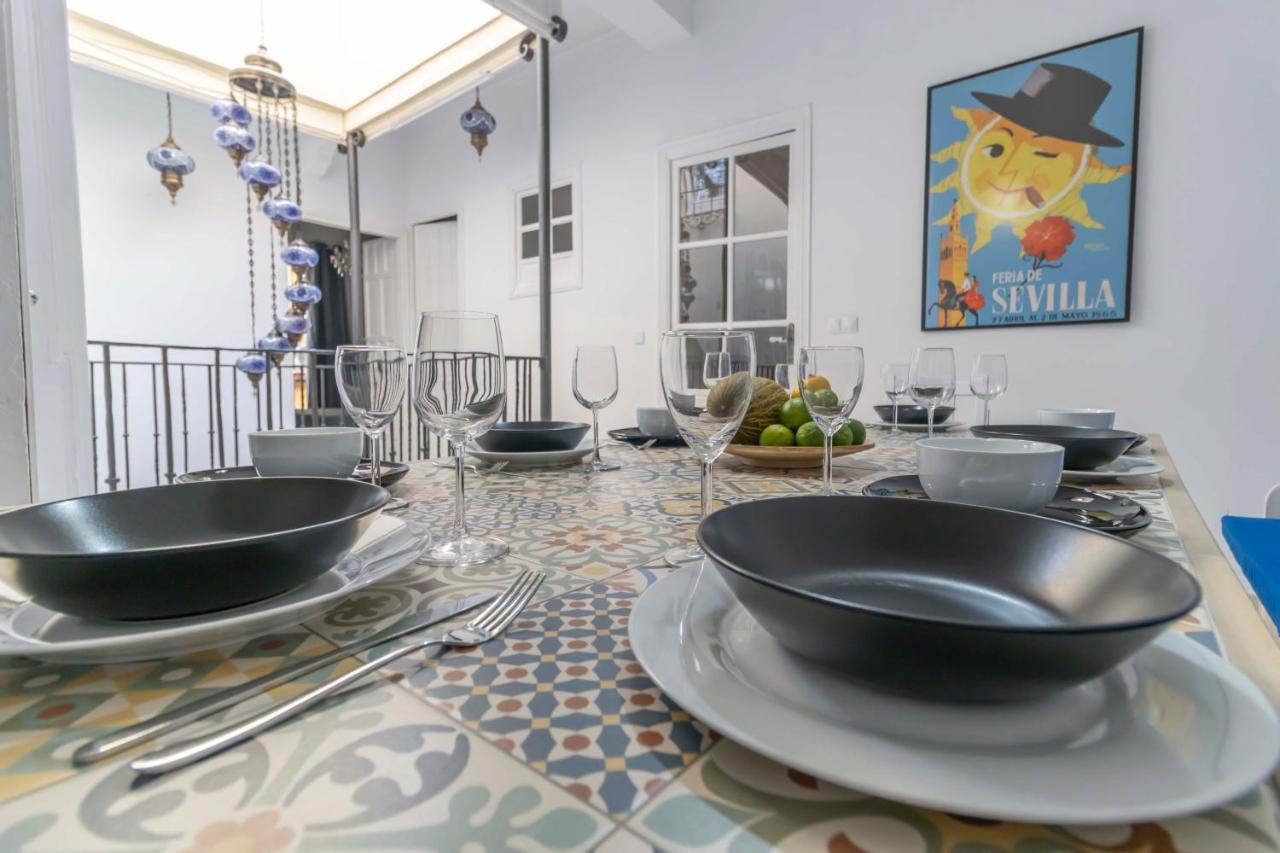 Villa House -rooftop&jacuzzi -stayinseville *