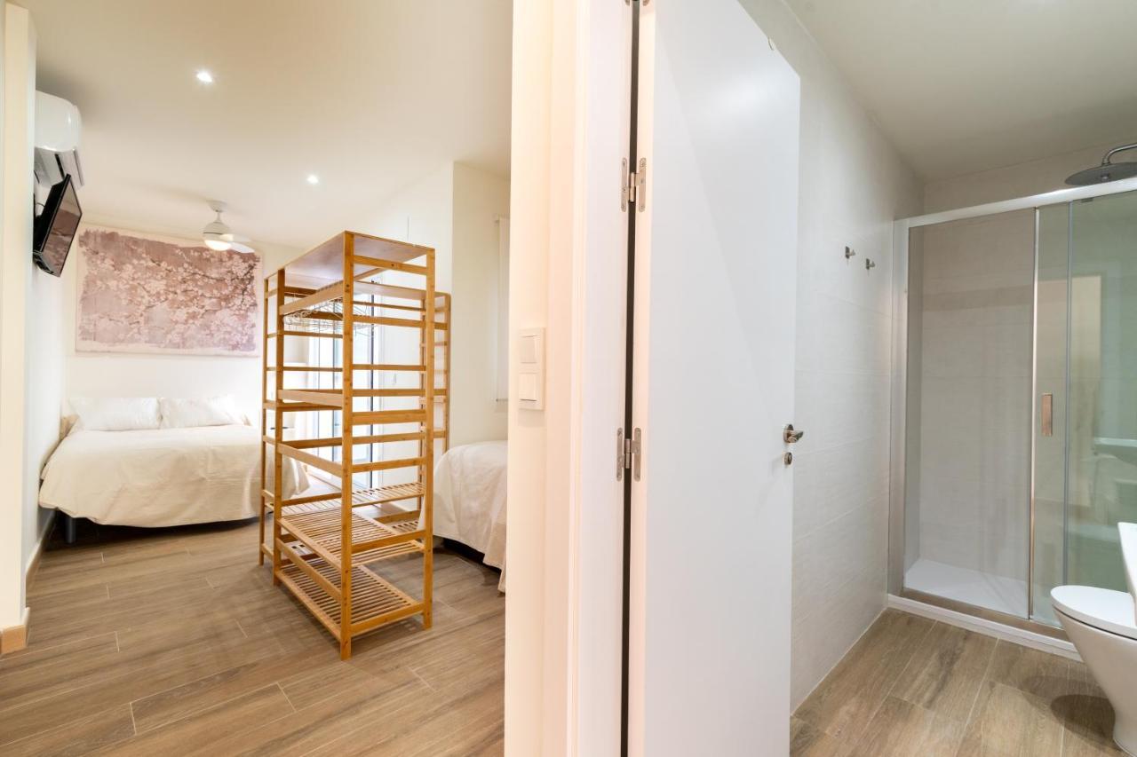 Apartment Cervantes 17 *