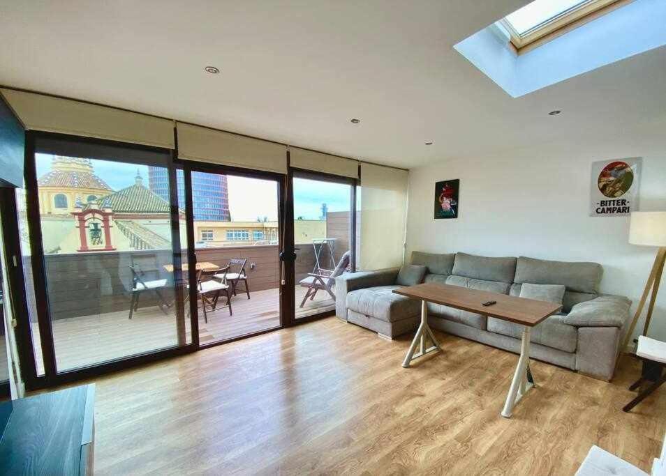 Apartment Atico Triplex En Pleno Triana Seville