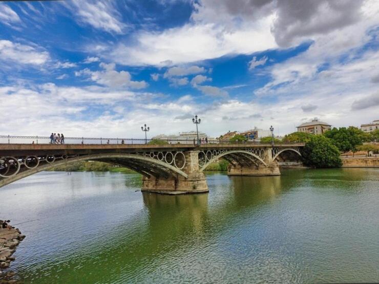 Exclusive Triana - Ribera Del Guadalquivir