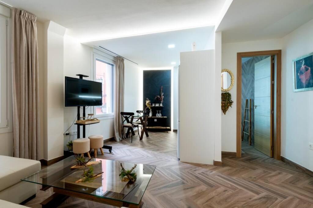 Murillo Fantastic Downtown Apartment Seville