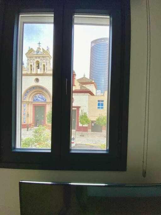 Atico Triplex En Pleno Triana Seville
