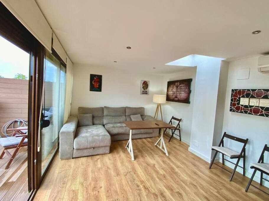 Apartment Atico Triplex En Pleno Triana *