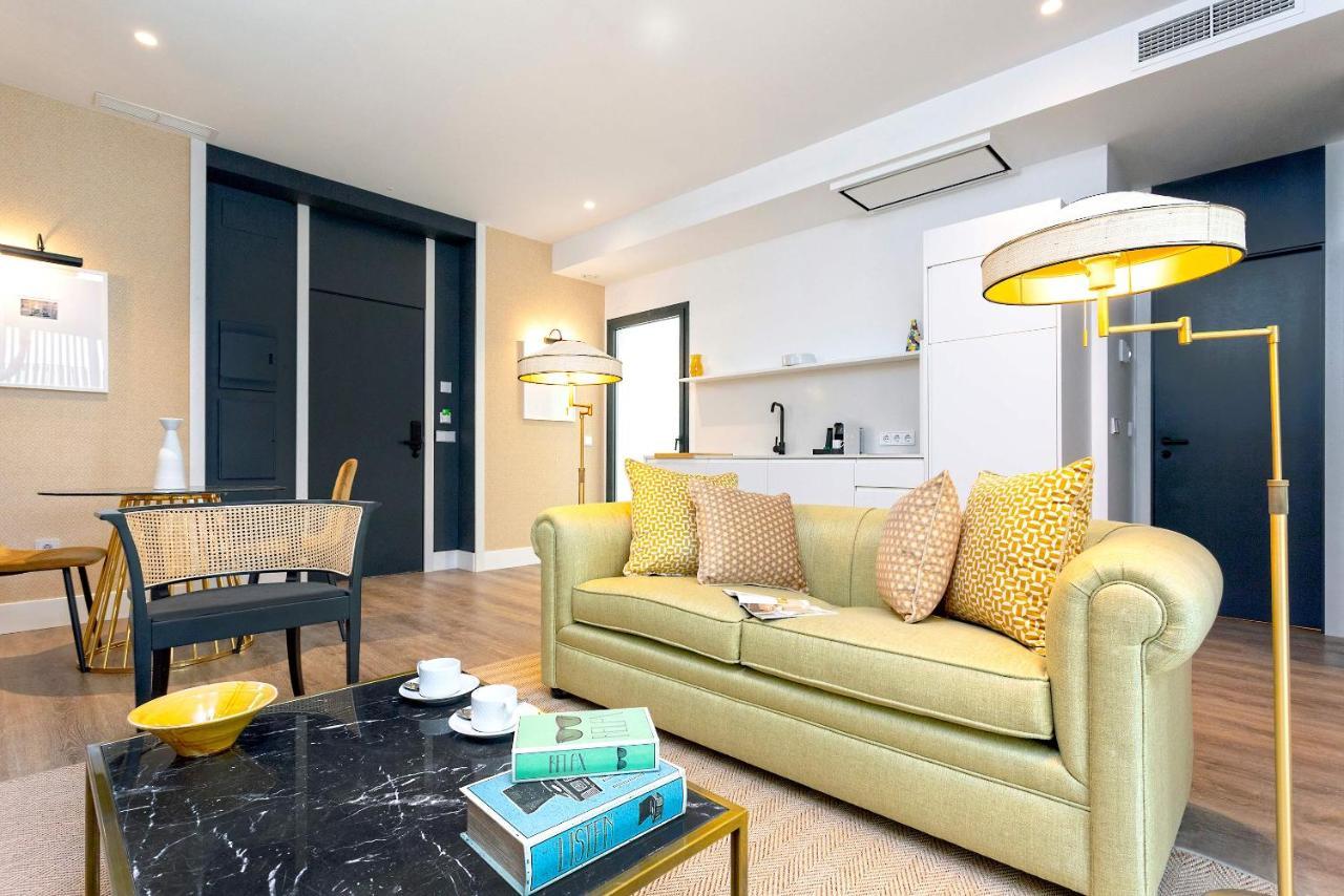 Apartment Genteel Betis 67 *